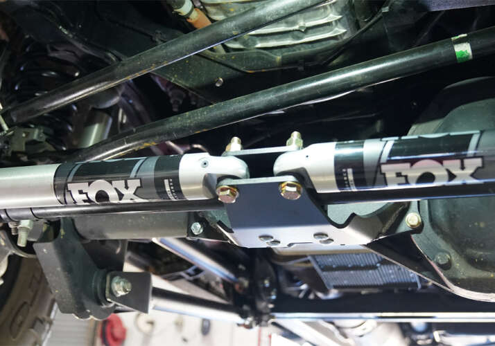 Dual Steering Stabilizer with Fox 2.0 Shocks for 2005-2022 Ford F-250/-350